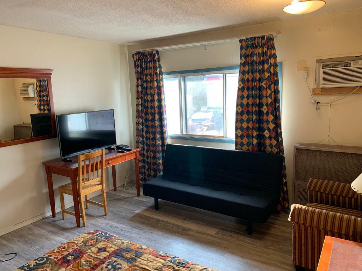 Akai Motel Canmore Esterno foto