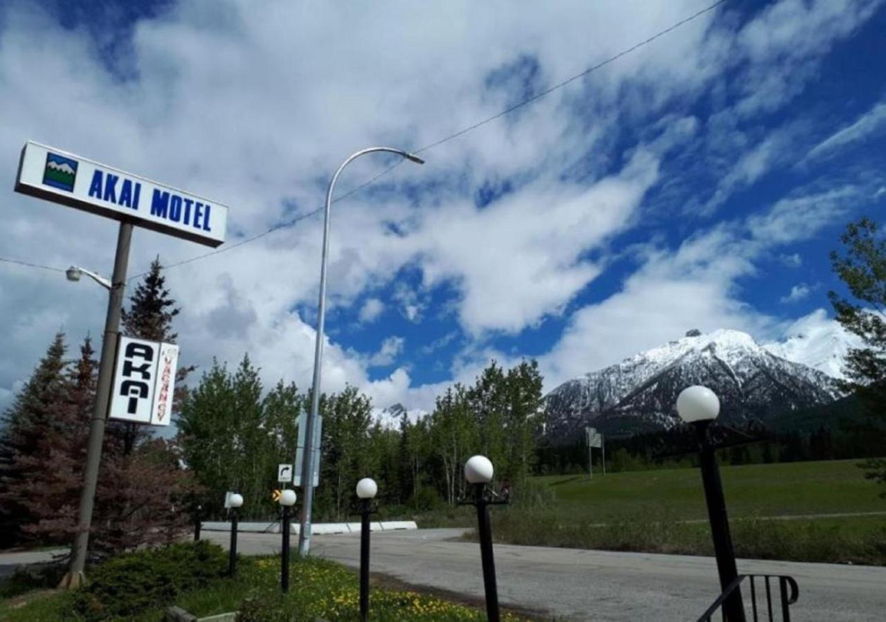 Akai Motel Canmore Esterno foto